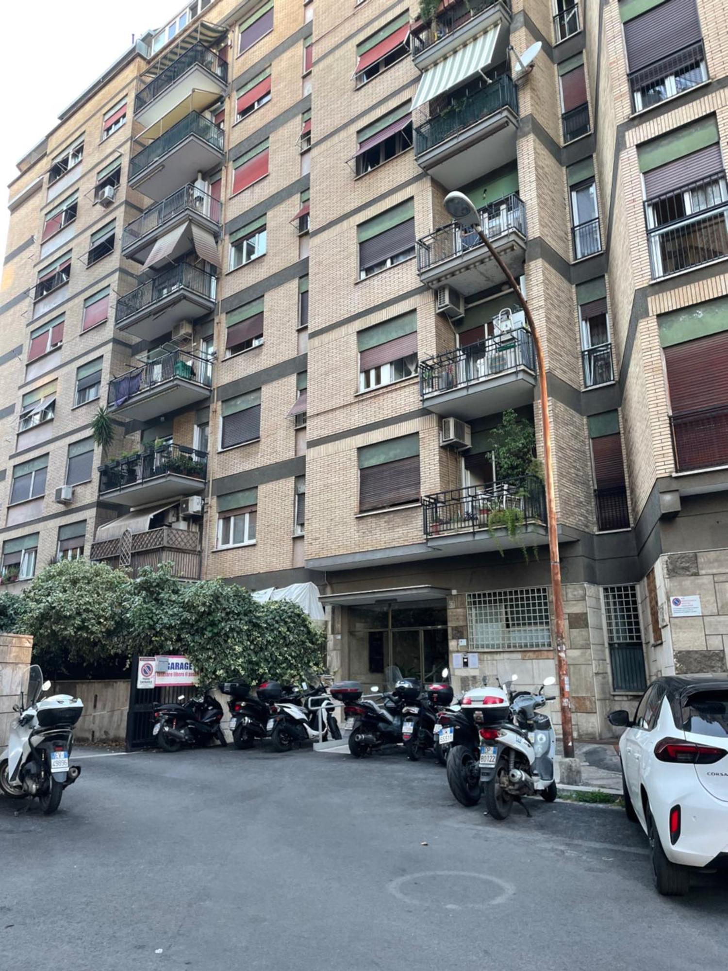 Roma Olimpia Luxury Home Monteverde Bagian luar foto